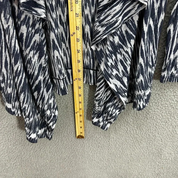 Velvet By Graham & Spencer Open Front Cardigan Women Small Geometric Lightweight - Picture 3 of 6